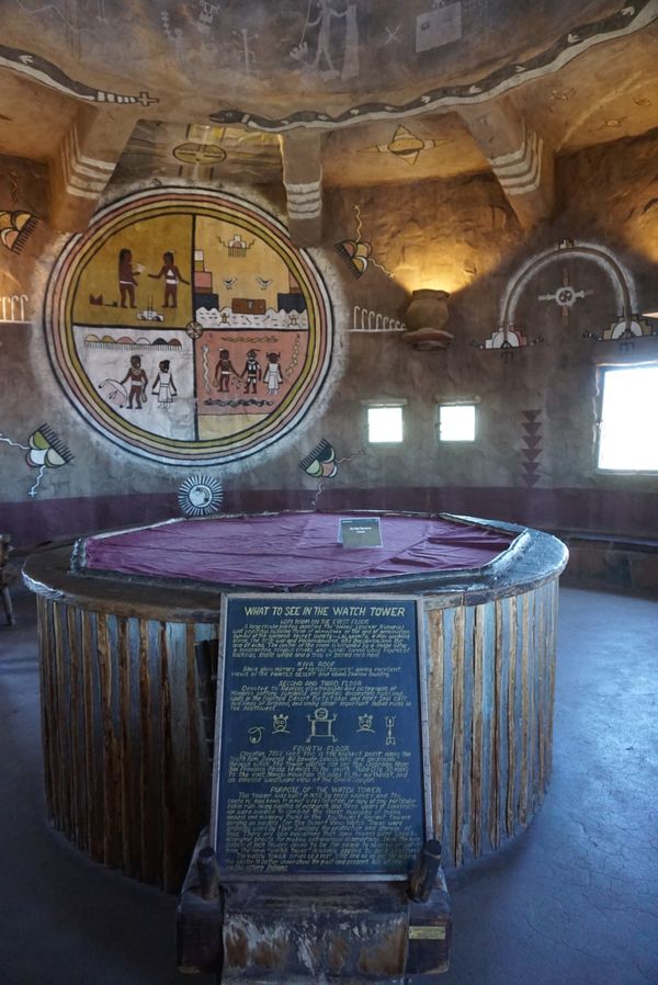 アメリカ(米国)・モニュメントバレー、ロウワーアンテロープキャニオン、ホースシューベント、グランドキャニオン、レイクパウエル、エレファントフィート「ロードトリップ！グランドサークルを巡る旅！」の写真