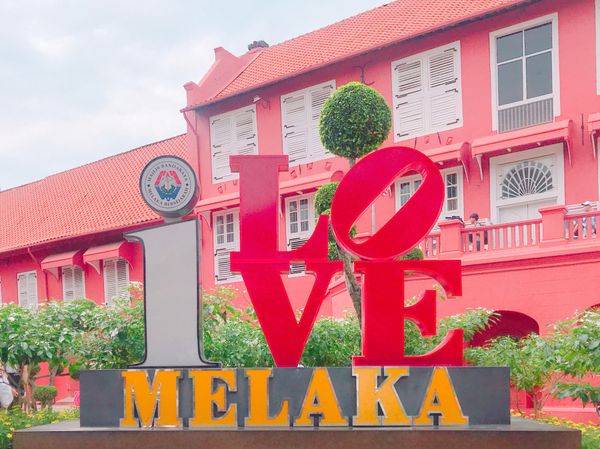 マレーシア「🇲🇾ｸ ｱ ﾗ ﾙ ﾝ ﾌﾟｰ ﾙ」の写真