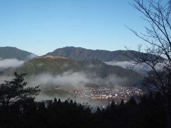 日本・兵庫県「そうだ、竹田城跡の雲海を見に行こう」の写真