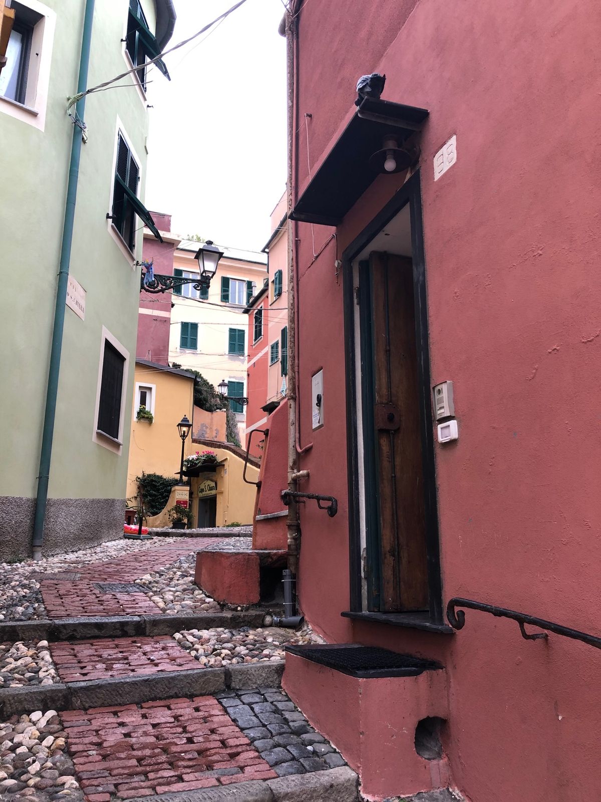 クルーズ 🚢乗船前にジェノヴァ2泊
旧市街とボッカダッセを訪問しました