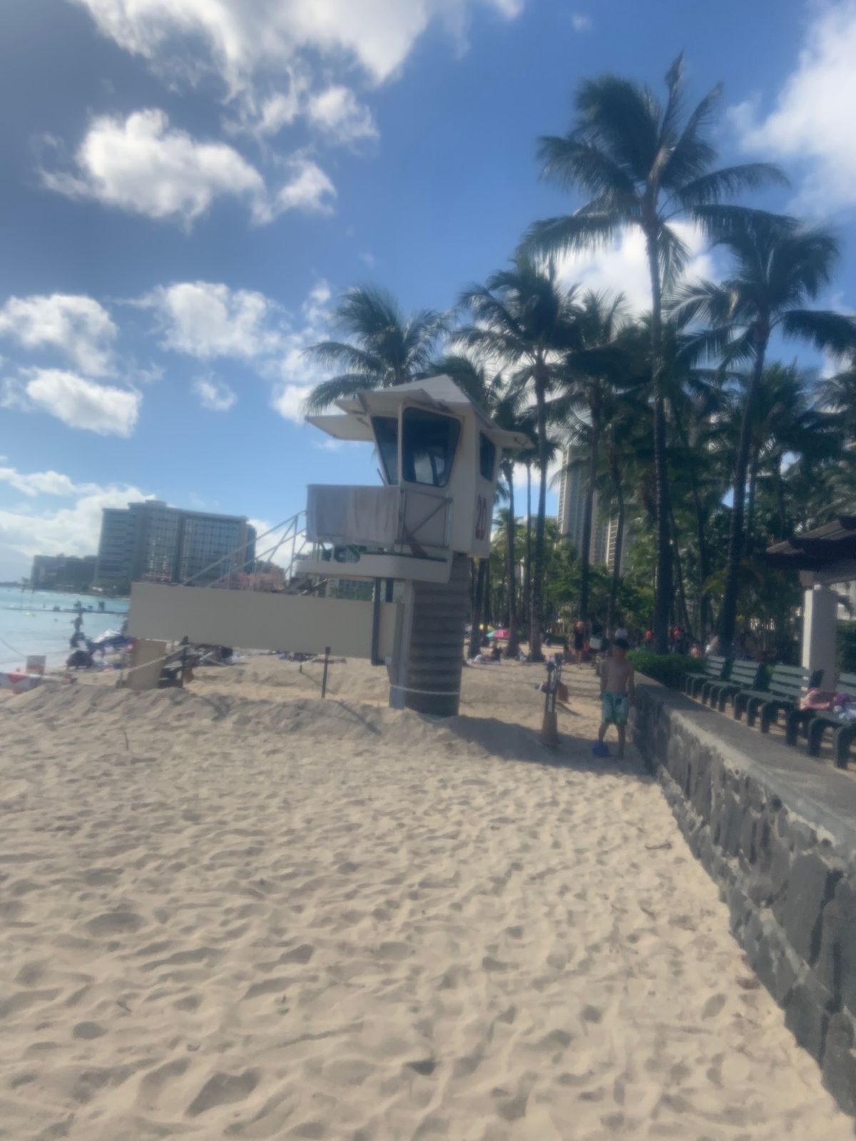 アウラニから戻ってすぐにワイキキビーチ🏖へ。