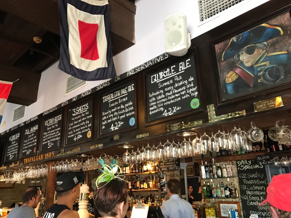 絶対行こうと決めていた「Lord Nelson Brewery Hotel」
