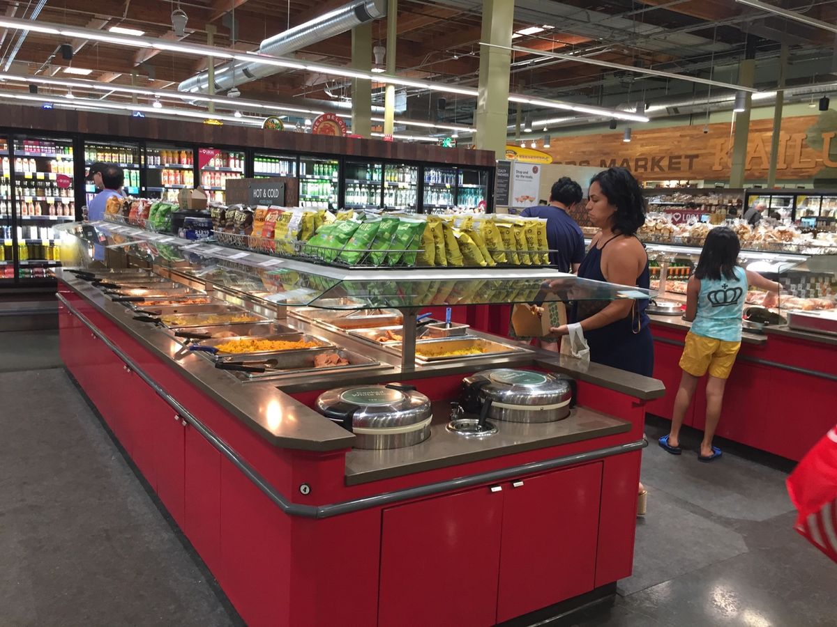 クアロアランチからの帰りはカイルアのいつものWhole Foods Mar...