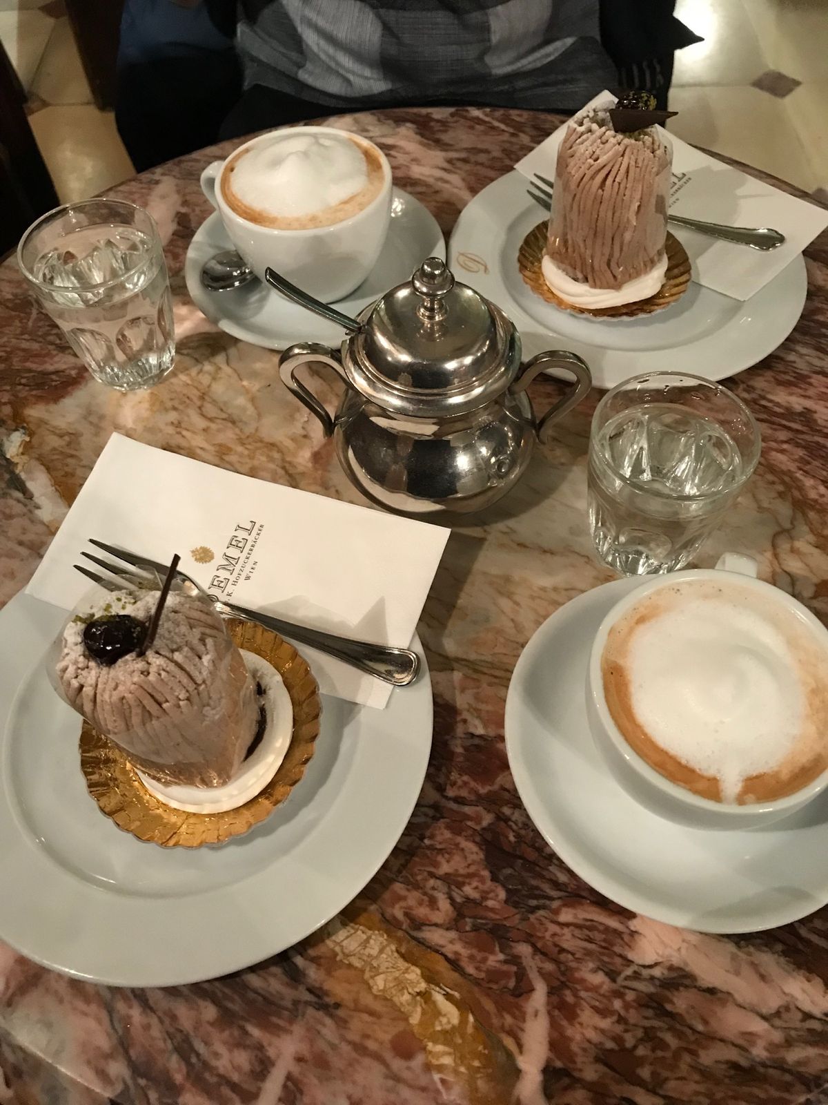 グルメ🍺🍴🍰