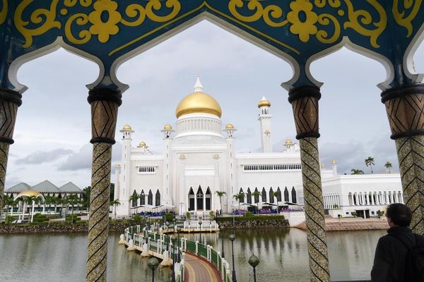 ブルネイ・ダルサラーム国・Bandalsribugawan「マレーシアからのブルネイ旅」の写真：ブルネイってもっと発展しているかと思った...