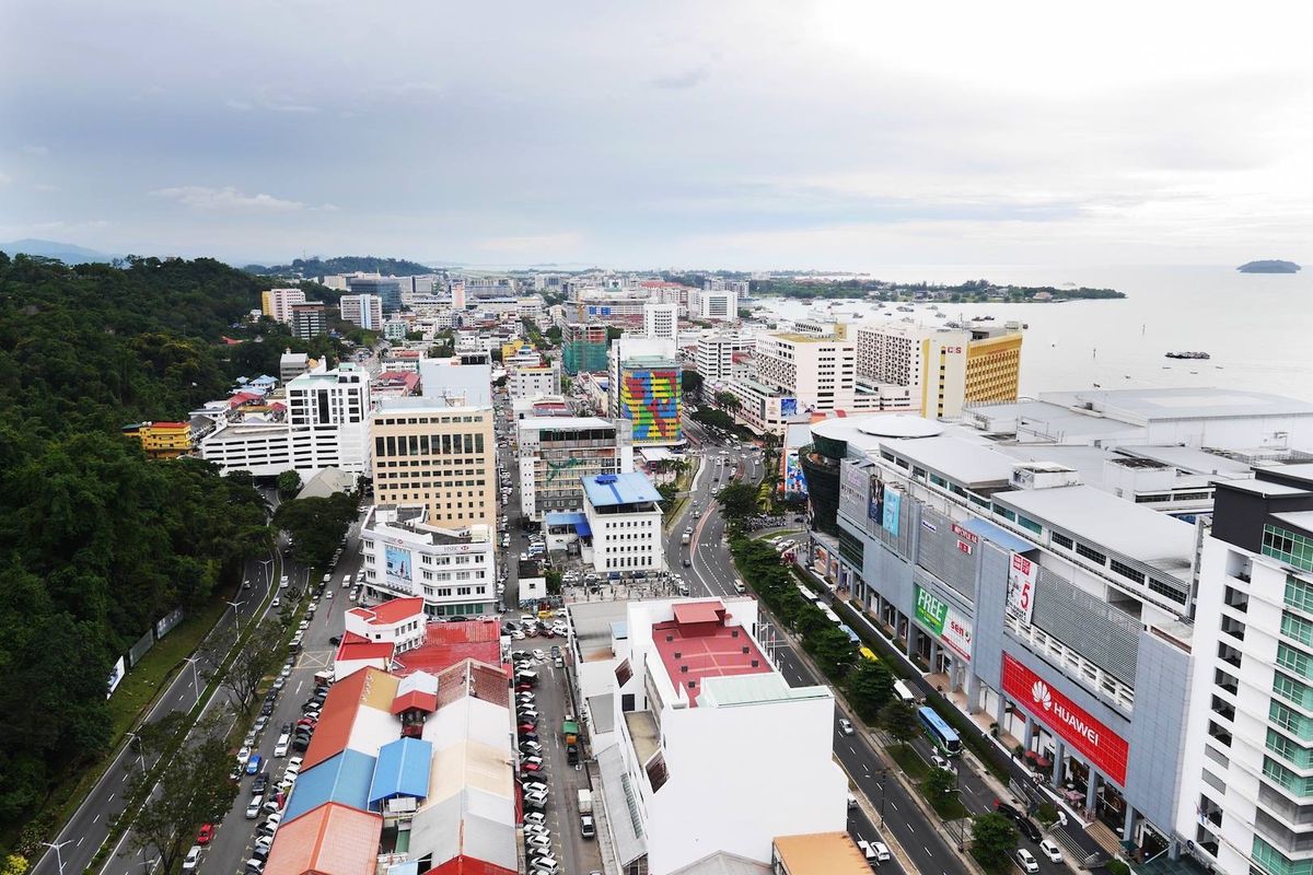 コタキナバルは沖合の島に行くのがオススメ！島で一泊しました！
町はナイトマ...