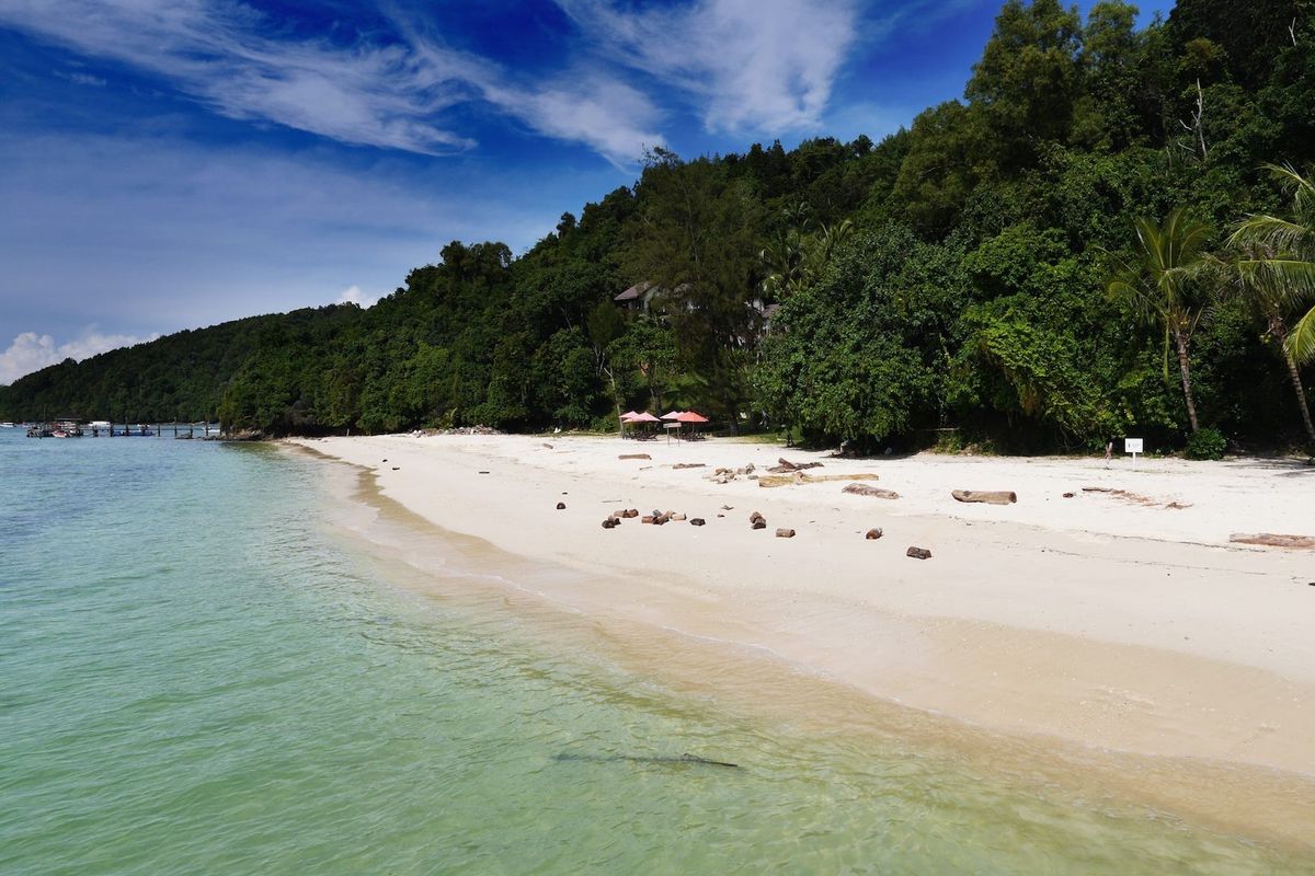 コタキナバルは沖合の島に行くのがオススメ！島で一泊しました！
町はナイトマ...