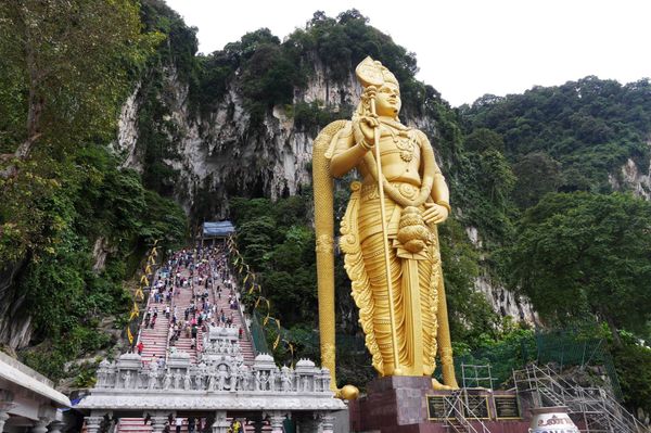 マレーシア・Kuala Lumpur「キナバル山登山」の写真：KLは2回目だったので バトゥ洞窟を訪問...