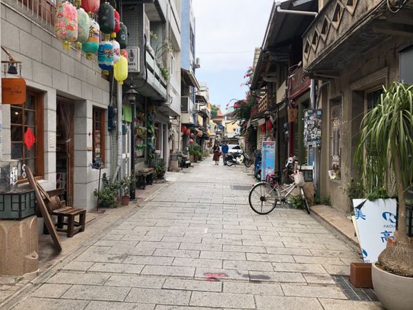 台湾・台北　花蓮　瑞穂　池上　墾丁　台南「台湾1人1000kmぼっち旅」の写真：台南に行った時、「神農街」って短いストリ...