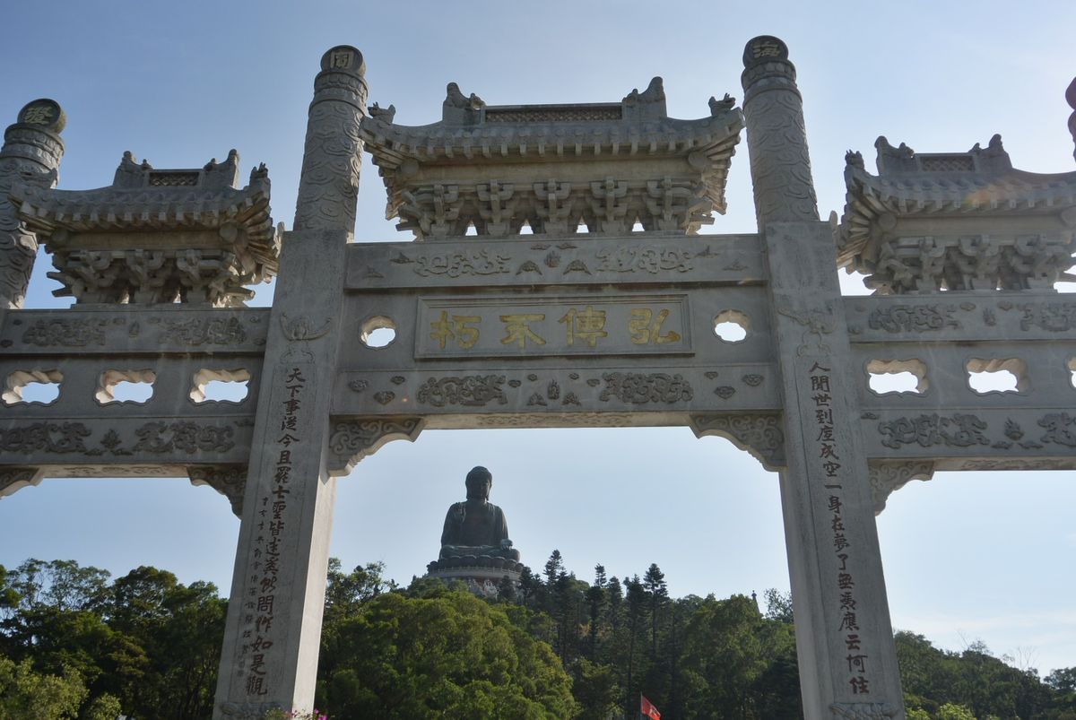 到着後、最初に昂坪へ。タイミング悪く360が運休していたので行きも帰りもバ...