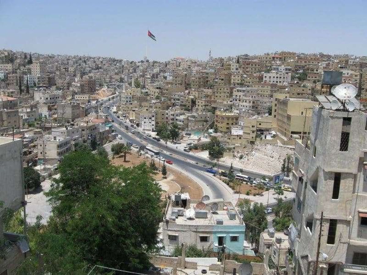 アンマンの城塞から街を望む