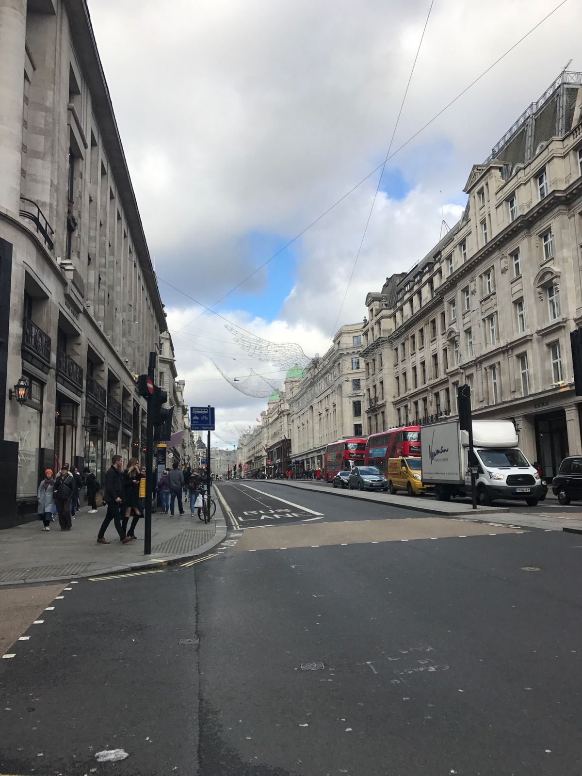 ピカデリーサーカス～リージェントストリート