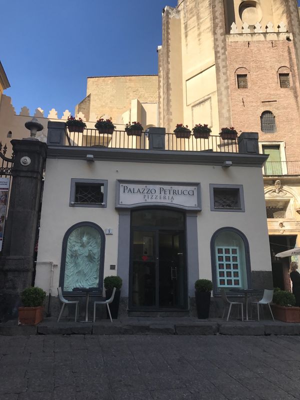 イタリア・ローマ、ナポリ「イタリアでやりたい事」の写真：スパッカナポリで本場のナポリピザを食す。...