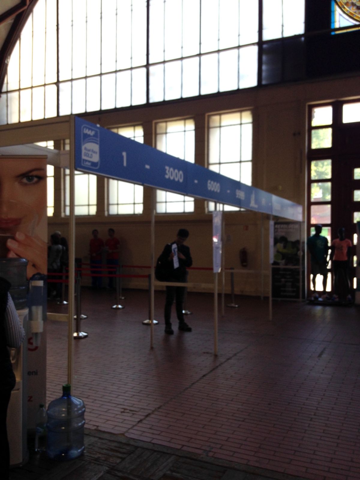 チェコに来た目的の1つはチェコマラソン。
マラソン大嫌いなのに…
前日エン...