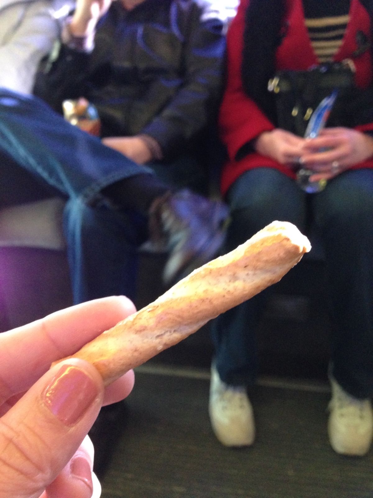 しかしツアーも半ばには打ち解け、写真の様な事になっている。
（写真撮って...