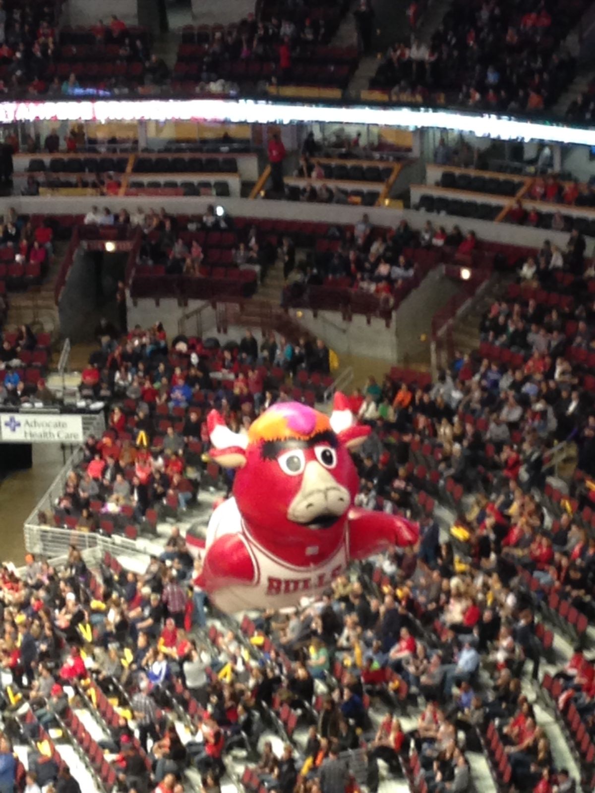 ＮＢＡ観戦の為にユナイテッドセンターへ。
正直あまり興味はなし。