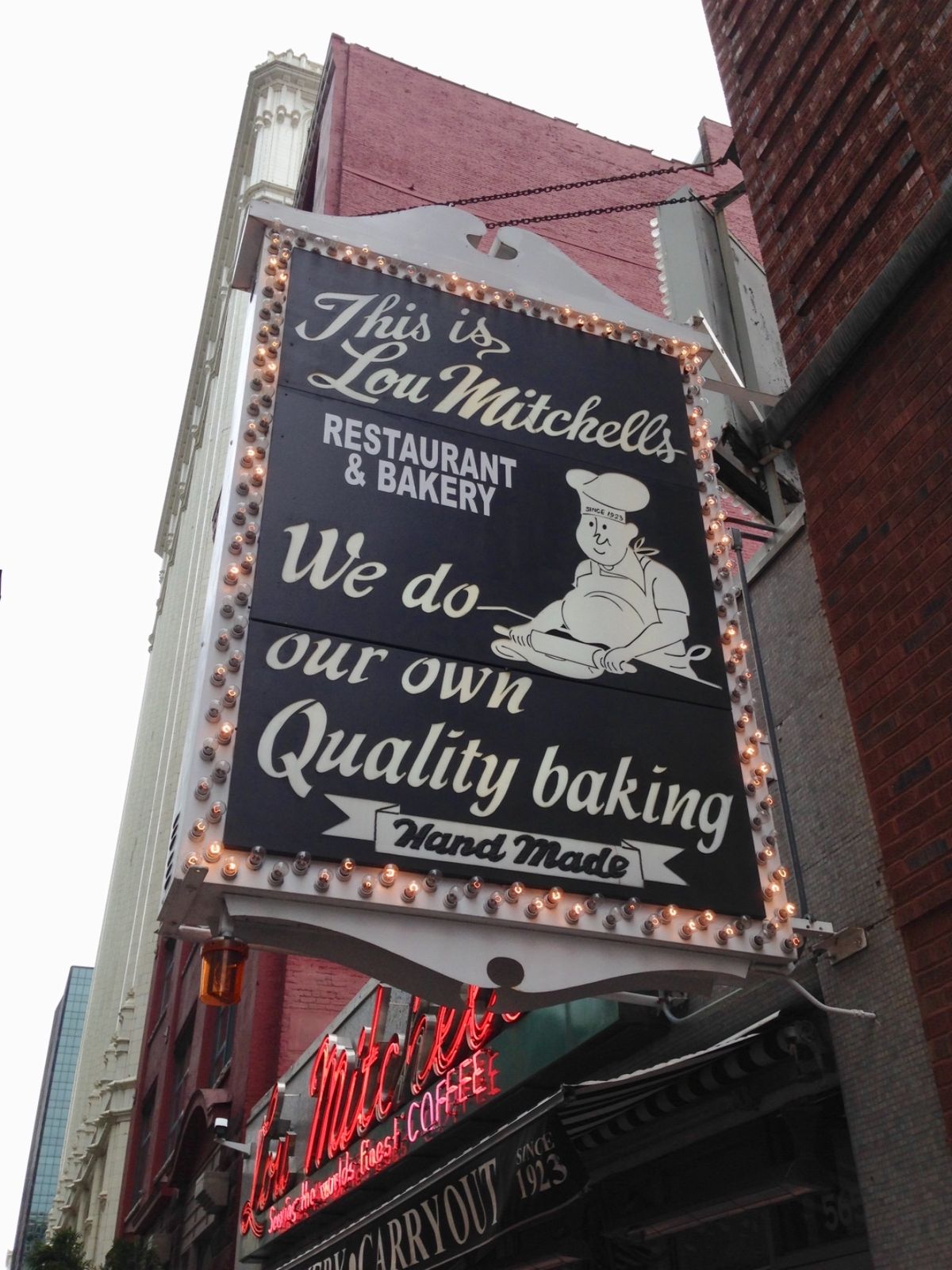 ルート66の出発点だったシカゴから、長距離輸送の旅に出るドライバー達がこぞ...