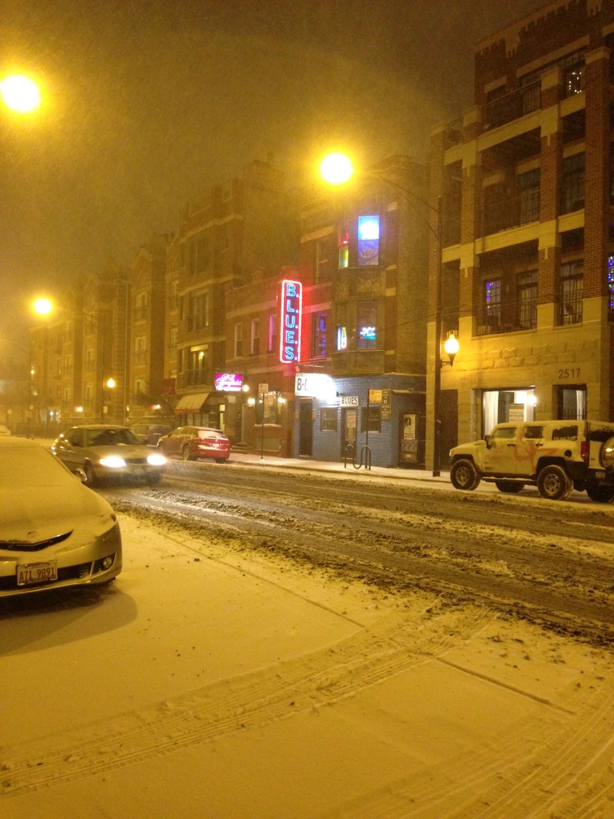 続いて「BLUES」
ピストル・ピートのライブ。
来日経験もある彼は「...