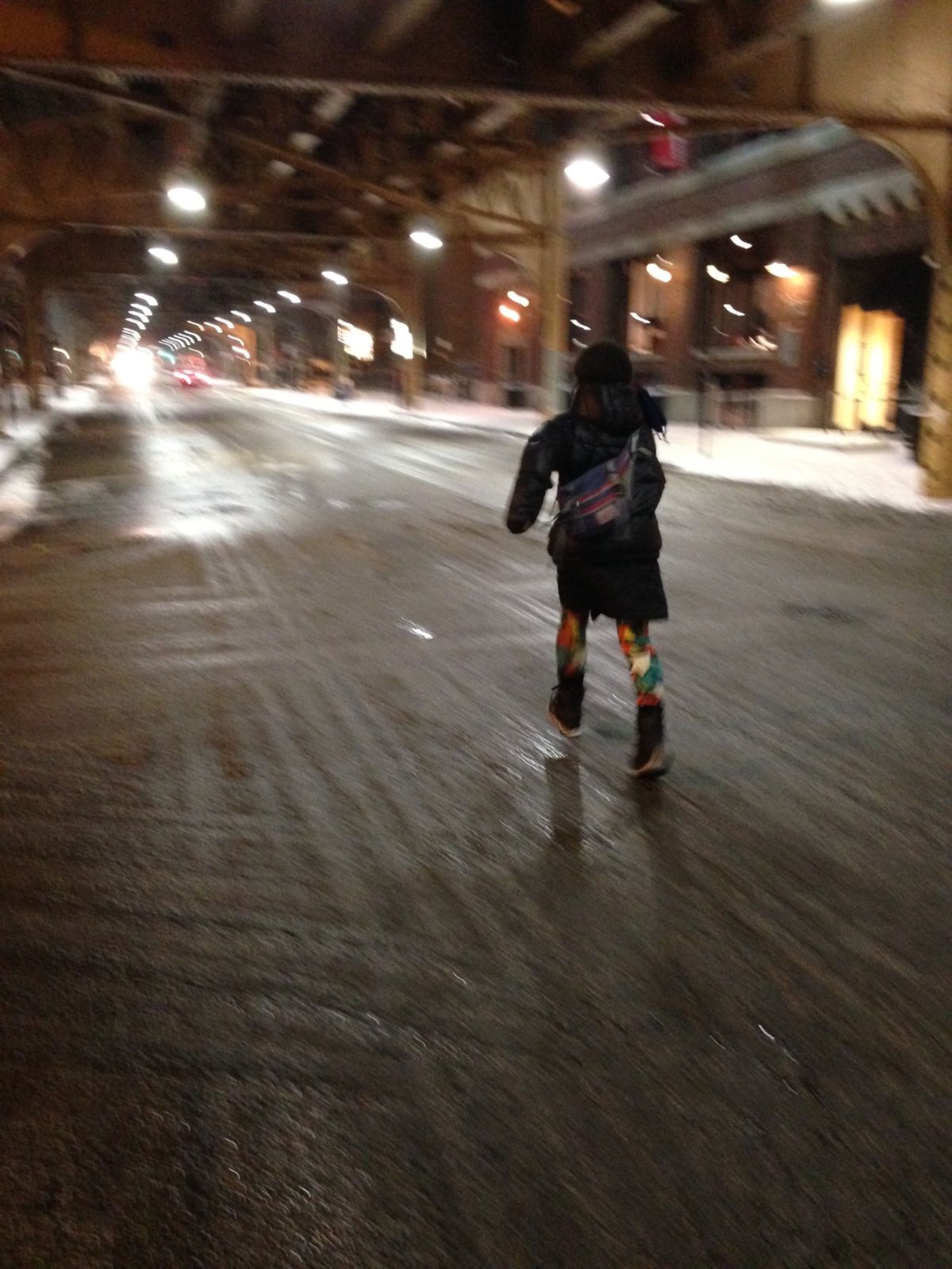 ついついこんな風に走り出したくなってしまう、シカゴの高架鉄道下。