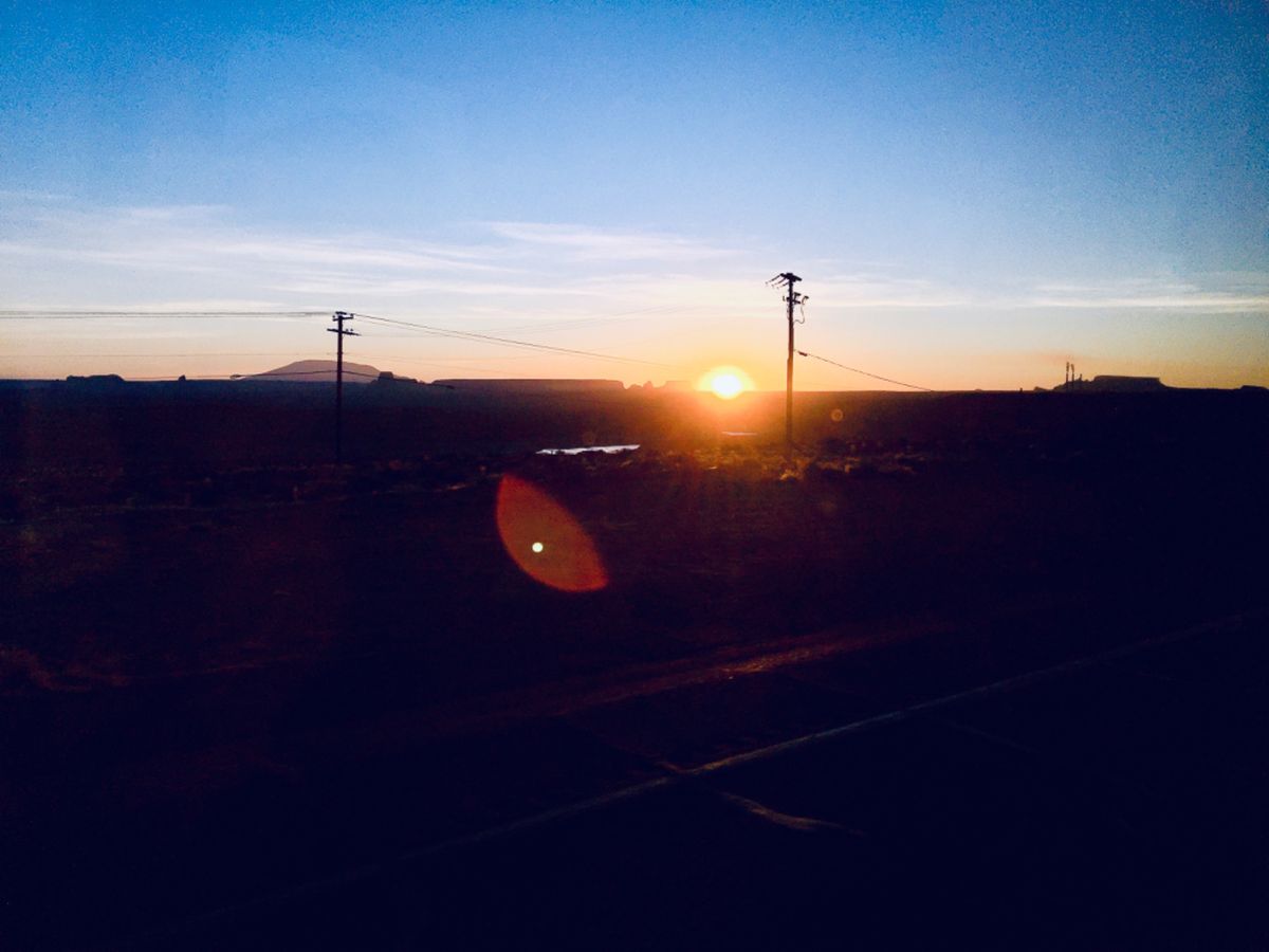 DAY4
Glen Canyon Dam
朝日が最高やった🌅
アメリカらし...