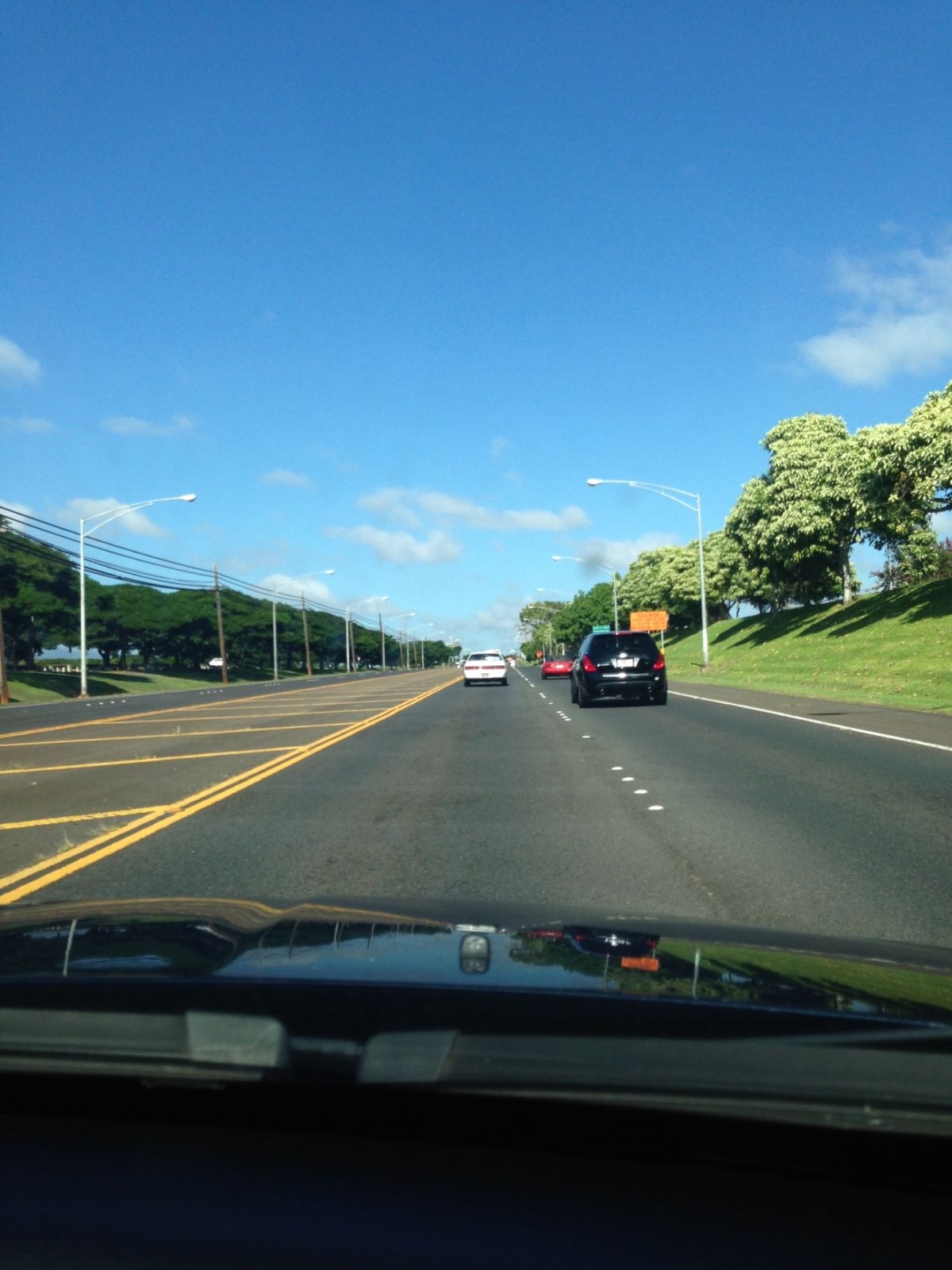 前回来た時もそうだったけど、ハワイはレンタカーあると行動半径がグッと広がる...