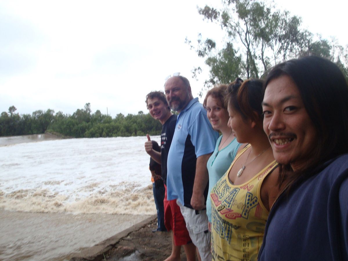 ラウンド始めて初っ端からこの先は洪水で通れないとかなって急遽ルート変更にな...