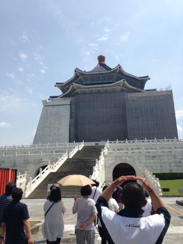 台湾・台北、九份「社員旅行」の写真：「中正紀念堂」
中華民国（台湾）の初代...