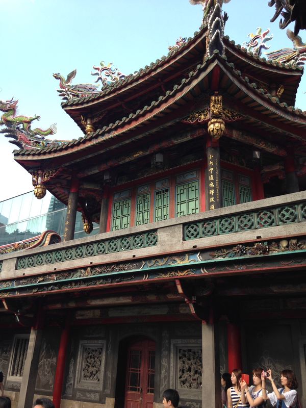 台湾・台北、九份「社員旅行」の写真：台北ダイジェスト。
4枚目は最終日にや...