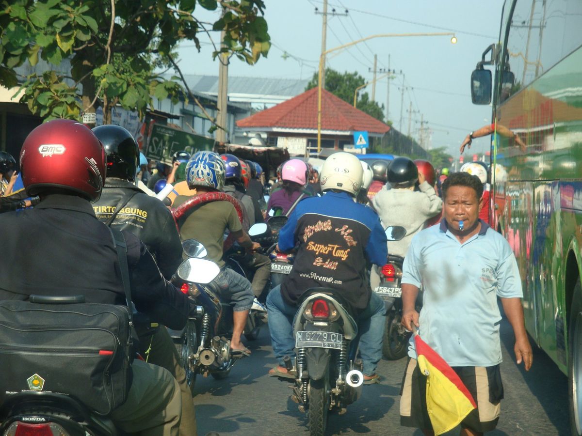 ジョグジャカルタも2日ぐらいしかいられなかったけど、まあ都会だね。でもちょ...