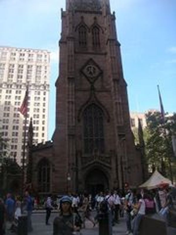 アメリカ(米国)・ニューヨーク「ボイスレッスンinハーレム」の写真：NYの中心地散策
トリニティ教会
ラ...