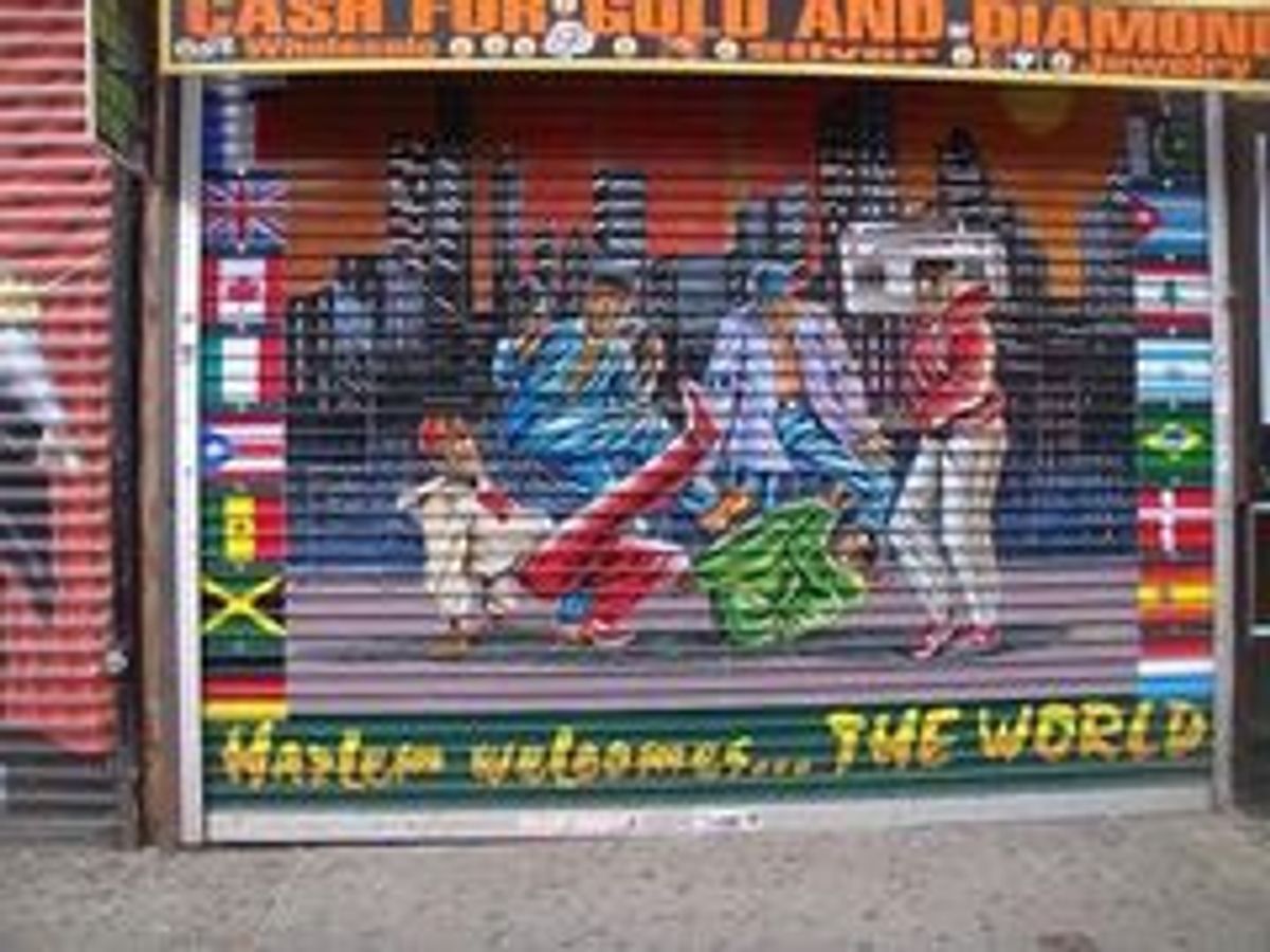 ハーレム125丁目のシャッターに描くフランコさん
御本人に遭遇！