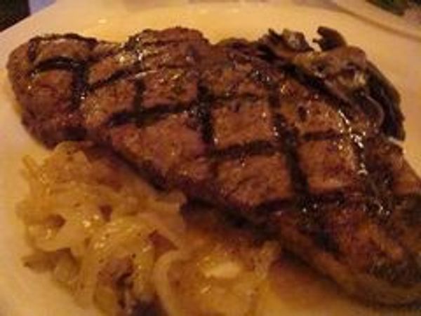 アメリカ(米国)・ニューヨーク「ボイスレッスンinハーレム」の写真：シェアハウス近くにあったジャズバー「Lo...