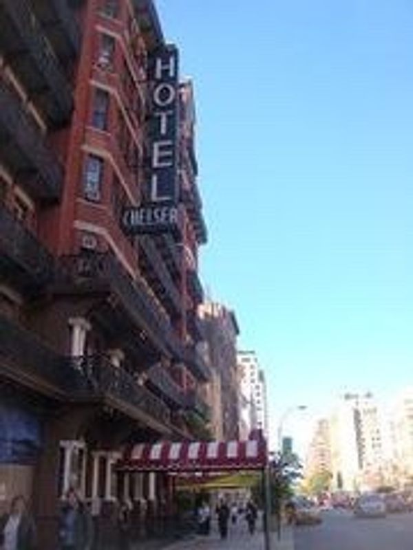 アメリカ(米国)・ニューヨーク「ボイスレッスンinハーレム」の写真：チェルシーにも。
ウォーホルもジャニス...