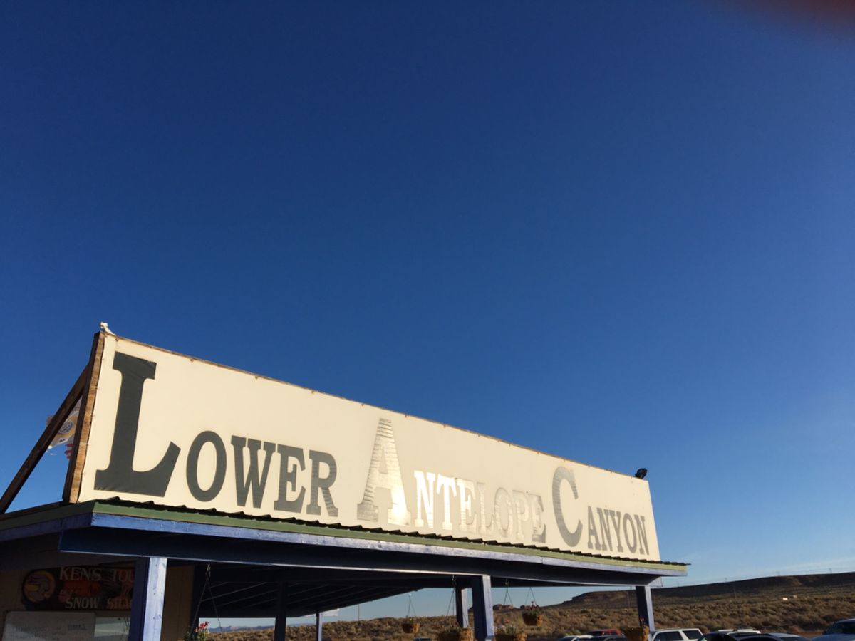 DAY4
Lower Antelope Canyon

ナバホ族聖地
異世...