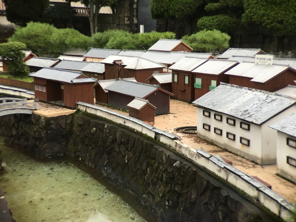 近かったので立ち寄って見学した復元出島。
まだ完成ではなかったっぽい。