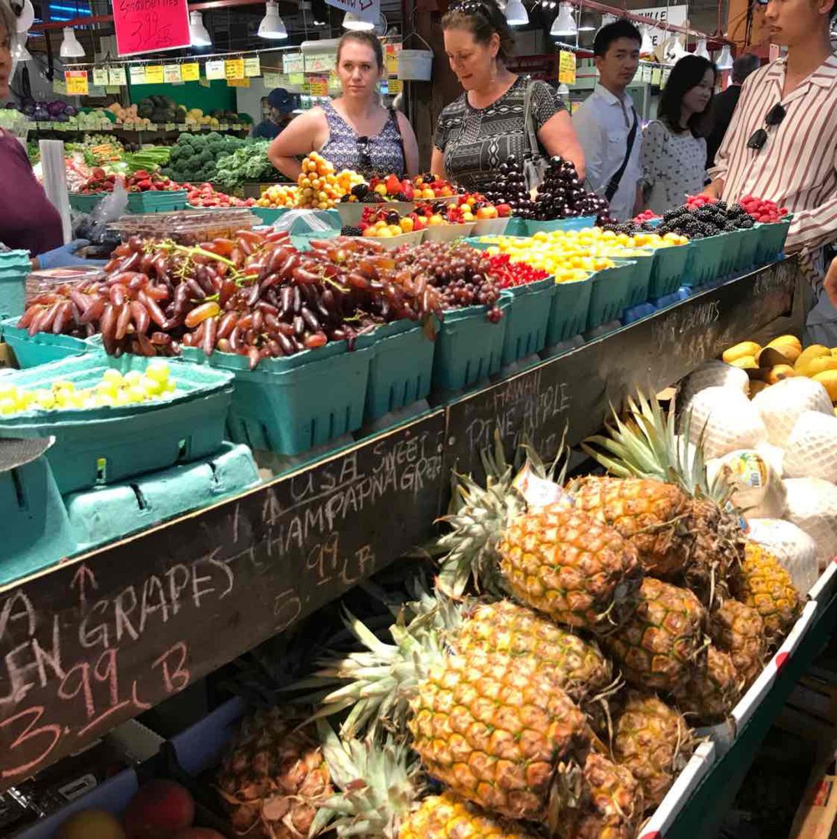 360度回転するレストランでディナー✨🍴
めっちゃ素敵でした！
スタンリー...