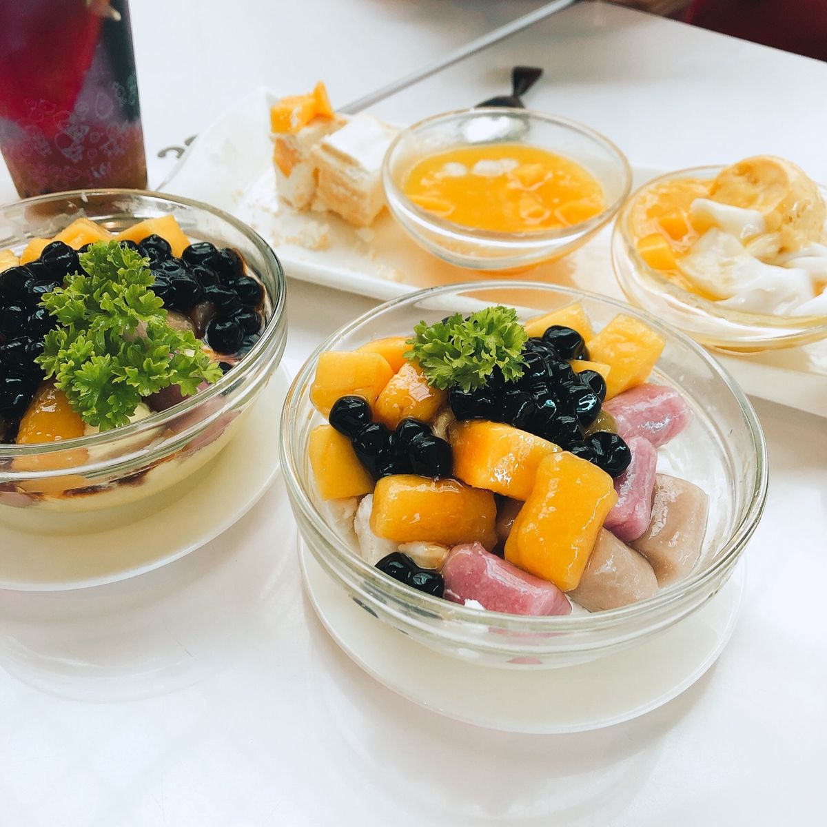 ブルーモスクと
リピート店のラクサやさん
マンゴースイーツショップ