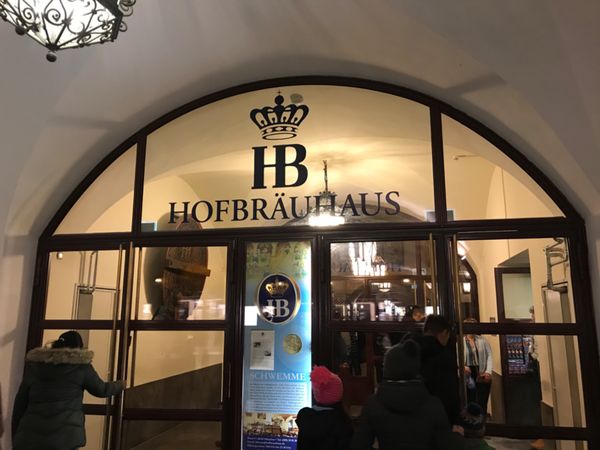 ドイツ・ミュンヘン「ドイツ」の写真：ミュンヘンと言えばホフブロイだぁ。