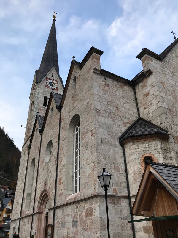 オーストリア・ザルツブルグ、ウィーン「オーストリア」の写真：世界一美しい湖畔・ハルシュタット