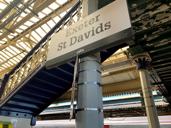 イギリス(英国)・London「イギリス旅行」の写真:エクセター