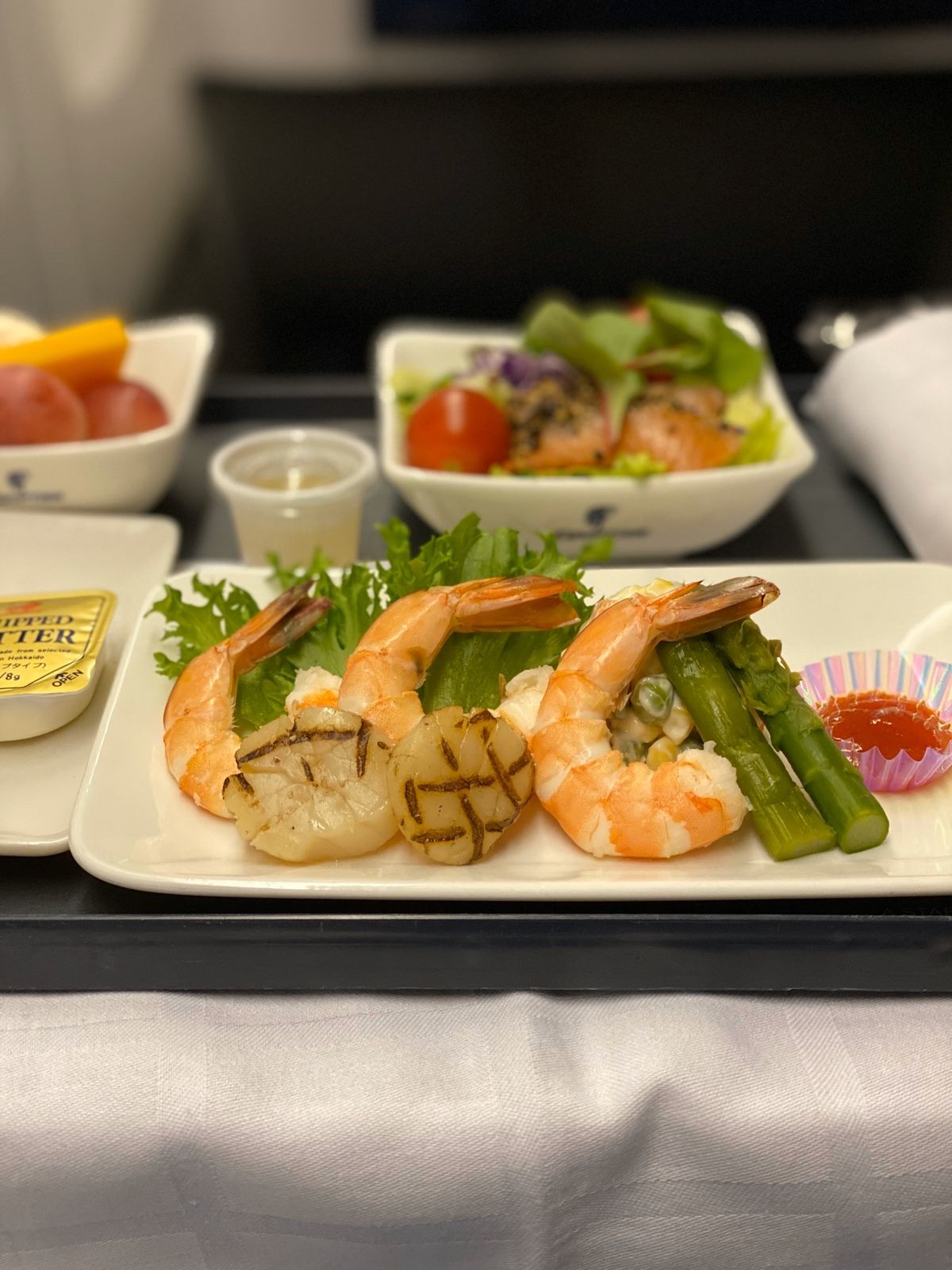 機内食。すき焼き？エジプトエアーなのでお酒はありません。