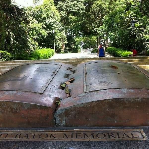 シンガポール・シンガポール「2011年 シンガポール　滞在中のありふれた写真」の写真：Bukit Batok Memorial