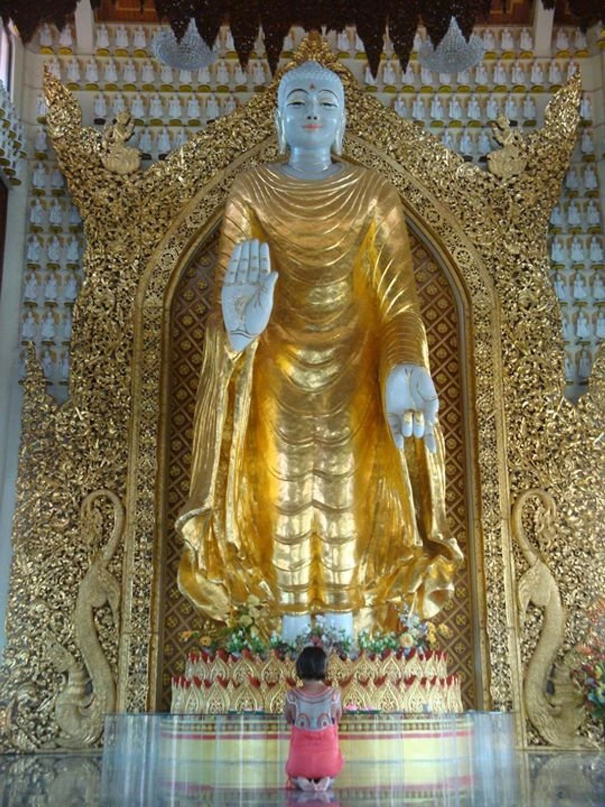 ペナン（Pinang）島の寺院巡り

1,2枚目：ビルマ仏教寺院：ダーミカ...