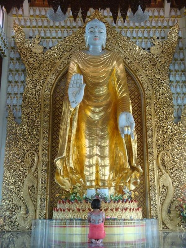 マレーシア・マラッカ「マレーシアをバスで北上の旅」の写真：ペナン（Pinang）島の寺院巡り

1...