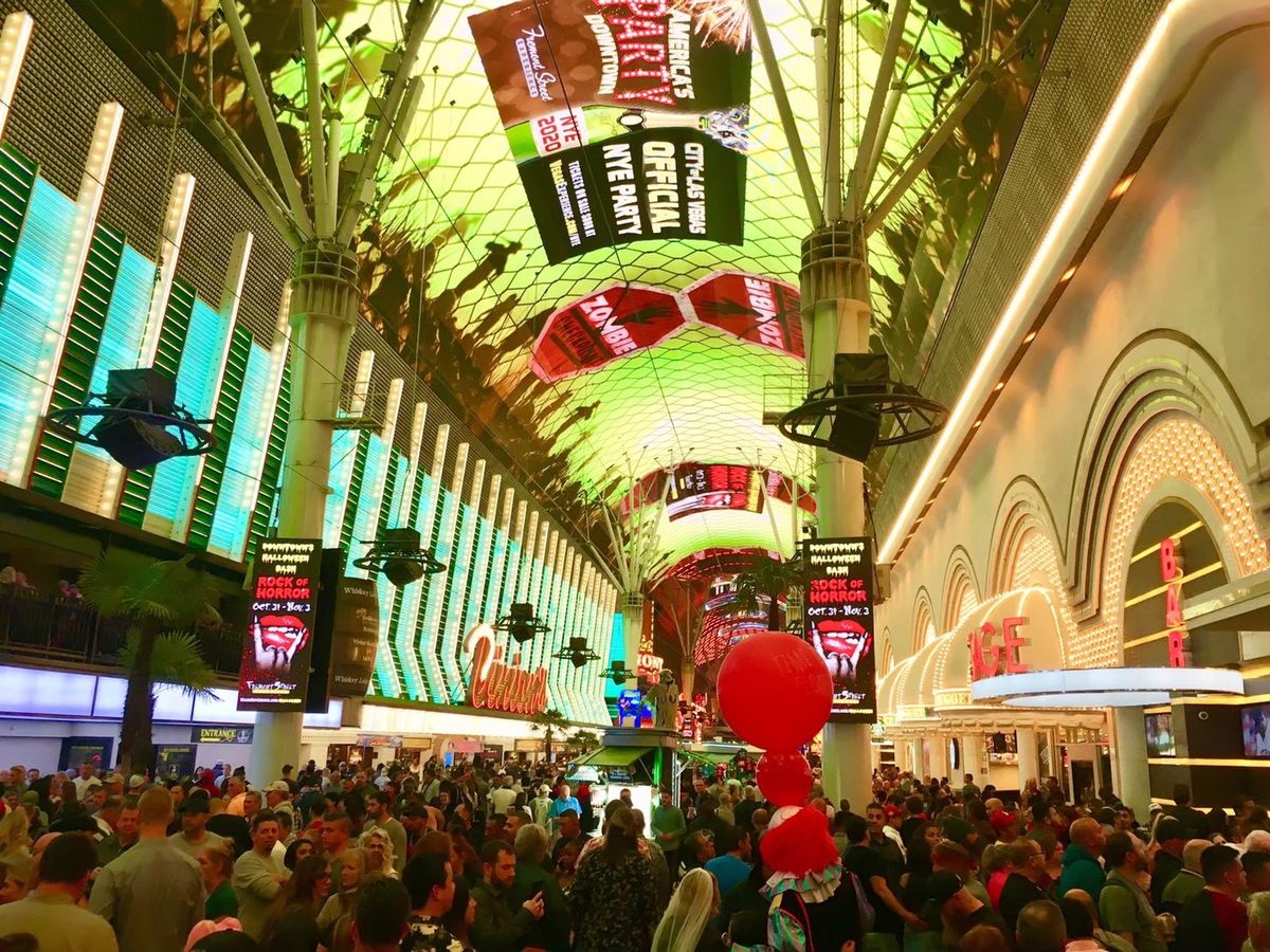 フリーモントへ✨
リムジンに乗って賑やかに行きました❤️
フリーモントも賑...