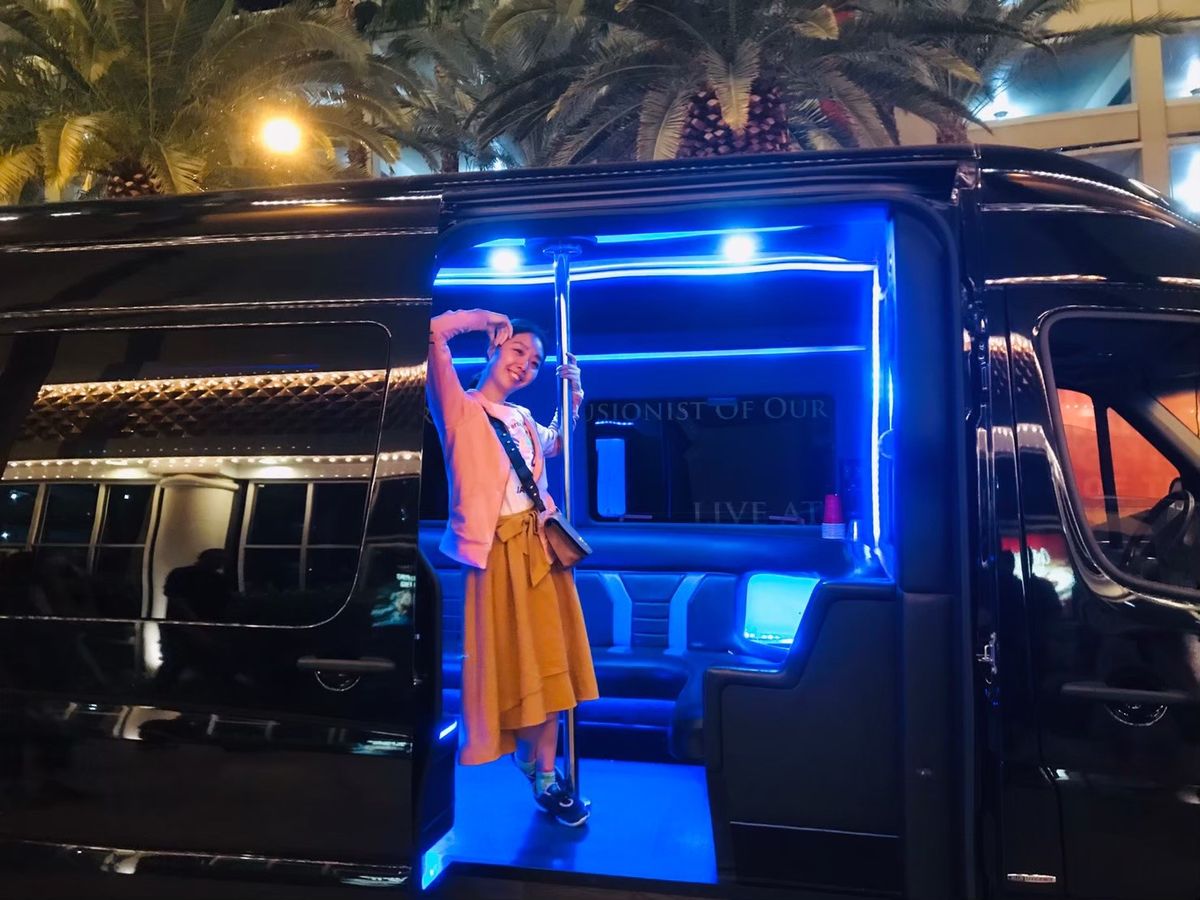 フリーモントへ✨
リムジンに乗って賑やかに行きました❤️
フリーモントも賑...