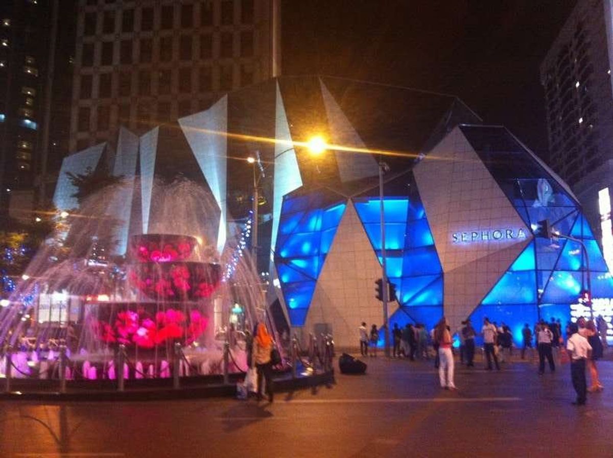 ブキット・ビンタンの綺麗なショッピングモール