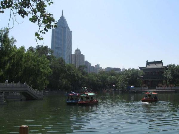 中国・ウルムチ「2013年 中国 ウルムチ滞在」の写真:人民公園