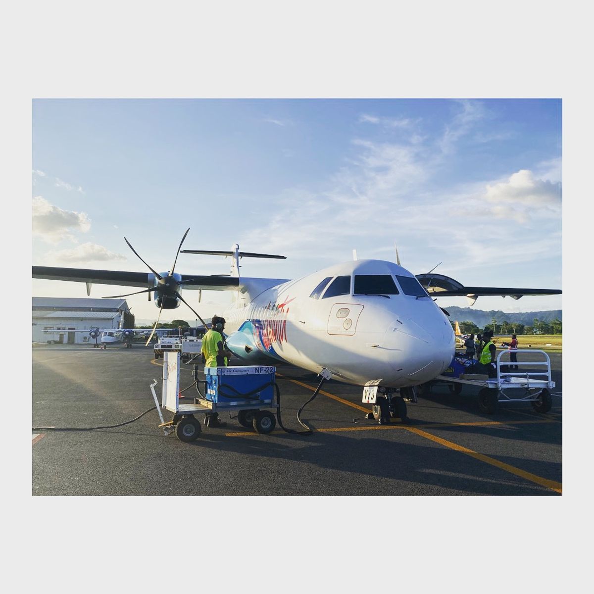 結局最後までスーツケースがバヌアツまで届くことはなかったエアバヌアツ😂