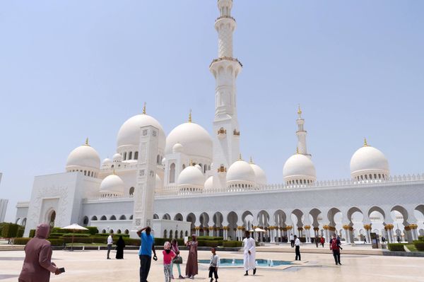 アラブ首長国連邦・Abu Dhabi「アブダビ一泊」の写真：アブダビのモスクはレベルが違う！
今まで...